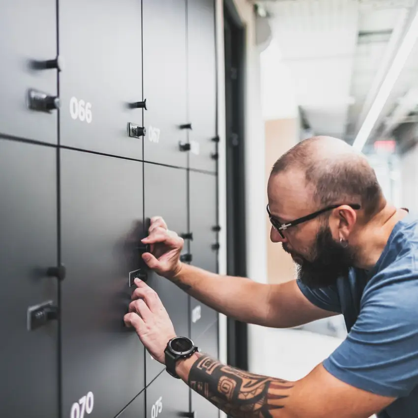 locker installation
