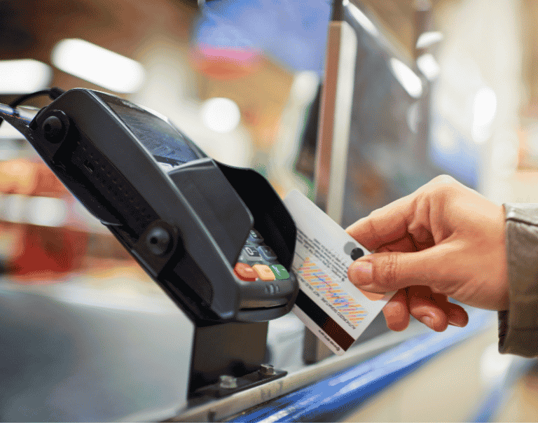 Verfügbarkeit am POS sichern: Strukturierter Service für verteilte Retail-Netzwerke